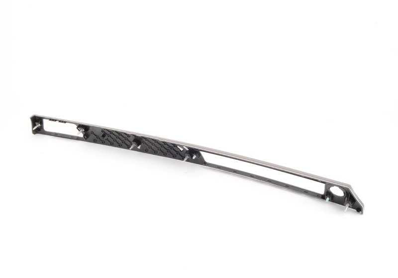 Embellecedor salpicadero derecho aluminio glaciar OEM 51458049217 para BMW E92N y E93N. Acabado original en aluminio glaciersilber. Pieza original BMW.