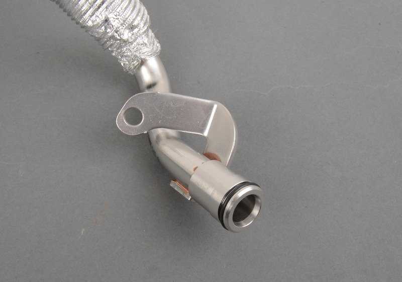 Retornar o duto de óleo para BMW F87N Series 2, F80 Series 3, F82 Series 4 (OEM 11427848526). BMW original