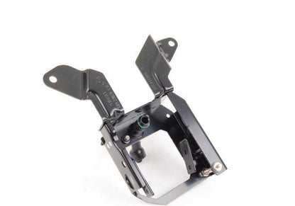 Soporte para cámara de visión nocturna OEM 66546962481 para BMW E65 y E66. Original BMW.