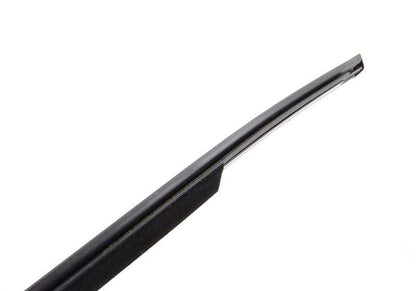 Embellecedor exterior puerta delantera derecha OEM 51337207842 para BMW E70 (X5 3.0d, 3.0sd, 3.0si, 3.5d, 4.8i). Original BMW. Acabado en negro brillante.