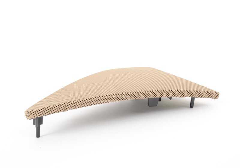 Couverture de haut-parleur droite pour la série BMW 5 F10, F11, F18 (OEM 5142726466). BMW d'origine