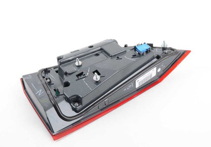 Piloto trasero portón izquierda para BMW X5 F15, F85 (OEM 63217329045). Original BMW.