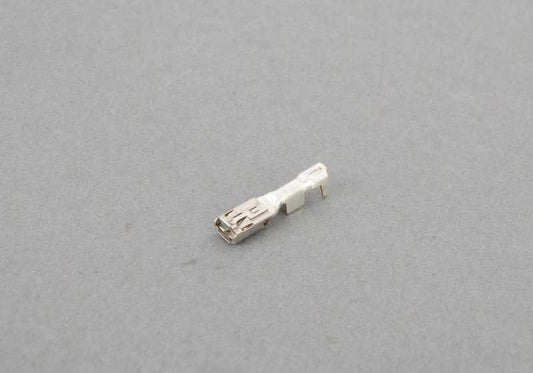 Conector terminal ELO-Power 2,8x0,63 OEM 61138369634 para BMW E81, E82, E87, E88, F20, F21, F52, E36, E46, E90, E91, E92, E93, F30, F31, F34, F35, F32, G26, E39, E60, E61, E63, E64, E38, E65, E66, E84, E83, F25, E53, E70, E71, E72, E85, E86, E89, E52