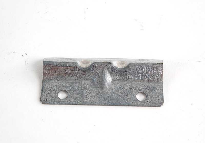 Soporte de fijación OEM 51437025271 para BMW E65, E66 (730d, 730i, 735i) años 2001-2008. Pieza original BMW. Ideal para sujetar molduras interiores.