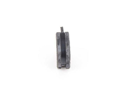 A été pour la série BMW 3 E46 (OEM 11611435984). BMW d'origine