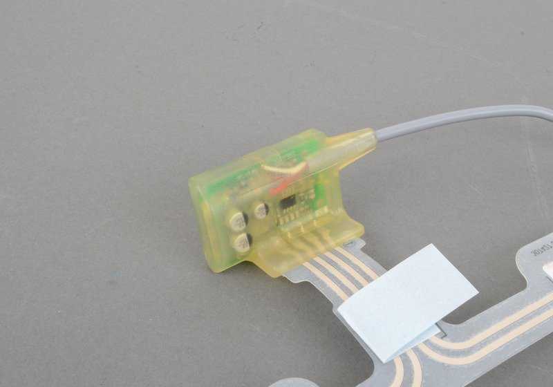 Almohadilla sensor de ocupación asiento delantero OEM 65779171319 para BMW E70, E70N, E71, E72. Original BMW.