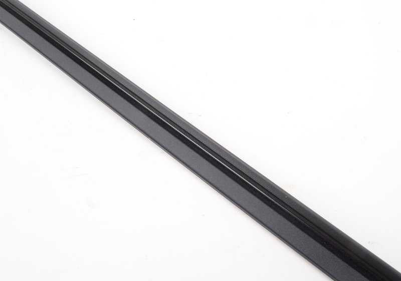 Moldura colección agua imprimada izquierda OEM 51137184001 para BMW E90, E91, E90 LCI, E91 LCI. Original BMW.