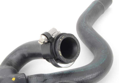 Manguito de retorno calefacción OEM 64218385275 para BMW Serie 7 E38 750i y 750iL (M73). Compatible con modelos fabricados entre 1994 y 2001. Original BMW.