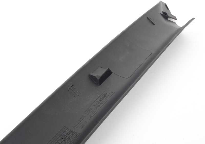 Tapa embellecedora derecha del cortafuegos OEM 51438413906 para BMW E46. Pieza original BMW.