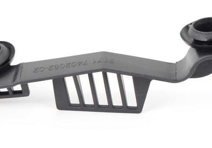 Rejilla cubrehojas derecha OEM 51717402082 para BMW F30, F31, F32, F33, F34, F36. Pieza original BMW. Ideal para proteger la ventilación del parabrisas.