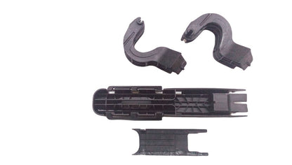 Bisagra para luz trasera OEM 82792433206 para BMW {E81,E82,E87,E87N,E88,F20,F20N,F21,F21N,F22,F22N,F23,F23N,F30,F30N,F31,F31N,F32,F32N,F33,F33N,F36,F36N,G20,G20N,G21,G21N,G22,G22N,G23,G23N,G26,G26E,G26F,G26N,E90,E90N,E91,E91N,E92,E92N,E93,E93N,E60N,E