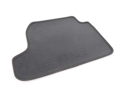 Alfombrillas M Performance OEM 51472409930 para BMW F21, F22, F87. Original BMW.