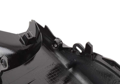 Embellecedor derecho retrovisor OEM 51168050478 para BMW F10, F06, F12, F13 (versiones M5 y M6). Compatible con modelos 5 y 6 Serie con motor S63T. Original BMW.
