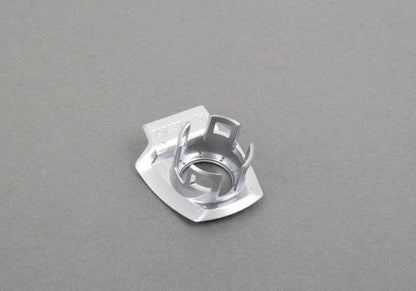 Cubierta del Botón de Bloqueo para BMW Serie 7 E65, E66 (OEM 51417075574). Original BMW