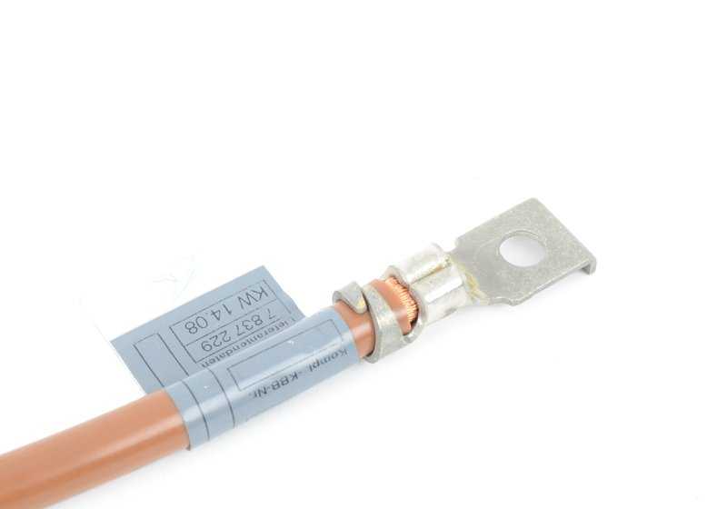 Cable de batería negativo OEM 61127837229 para BMW Z4 E85, E86 (2004–2008). Original BMW.