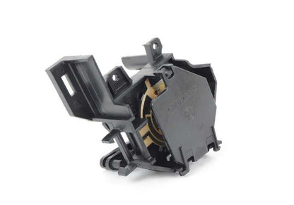 Riparazione dell'interruttore di temperatura OEM 64111375746 per BMW E30 (316, 316i), Z1. Compatibile con modelli con motore M10 e trasmissioni diverse. BMW originale.