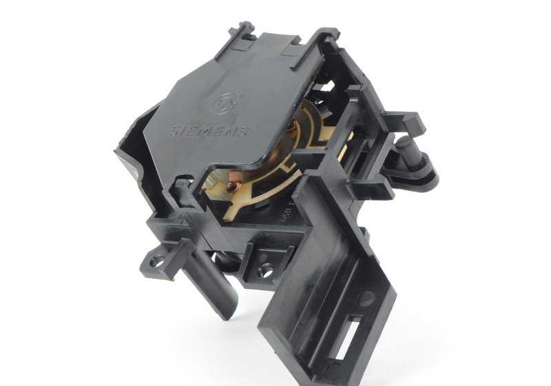 Riparazione dell'interruttore di temperatura OEM 64111375746 per BMW E30 (316, 316i), Z1. Compatibile con modelli con motore M10 e trasmissioni diverse. BMW originale.