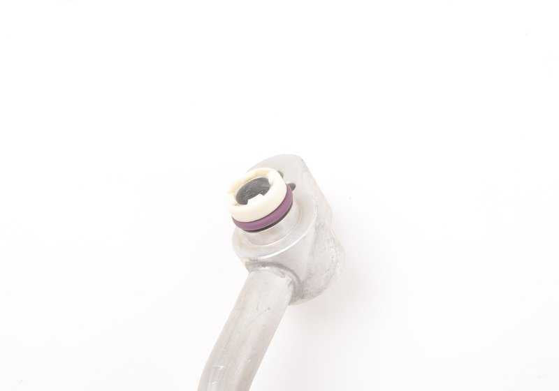 Tubería de alta presión del compresor al condensador OEM 64509210480 para BMW E82, E88, E90, E91, E92, E93, E84. Original BMW.