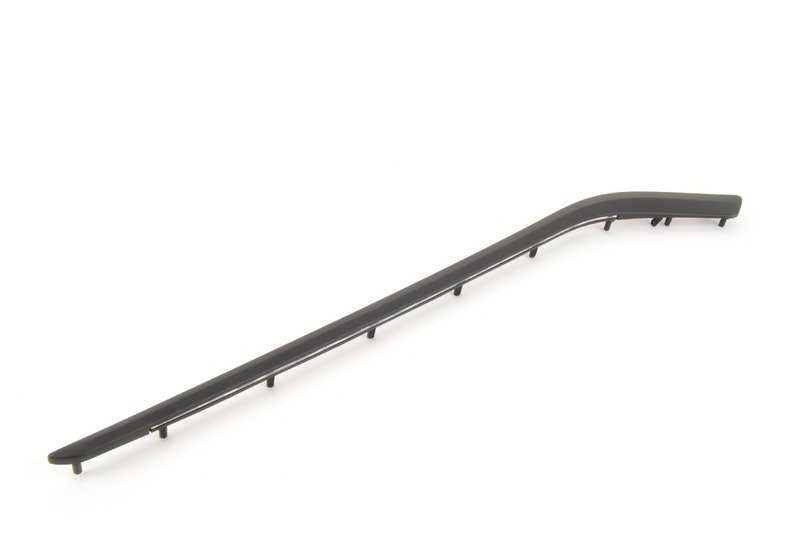 Stampo imprenditore di destra OEM 51417389530 per BMW F32, F33. BMW originale.