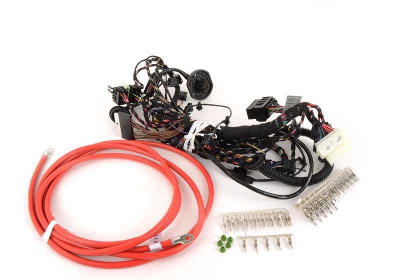 Cableado de reparación trasero derecho OEM 61116951103 para BMW E46. Recambio original BMW. Ideal para solucionar fallos eléctricos en la parte trasera derecha del vehículo.