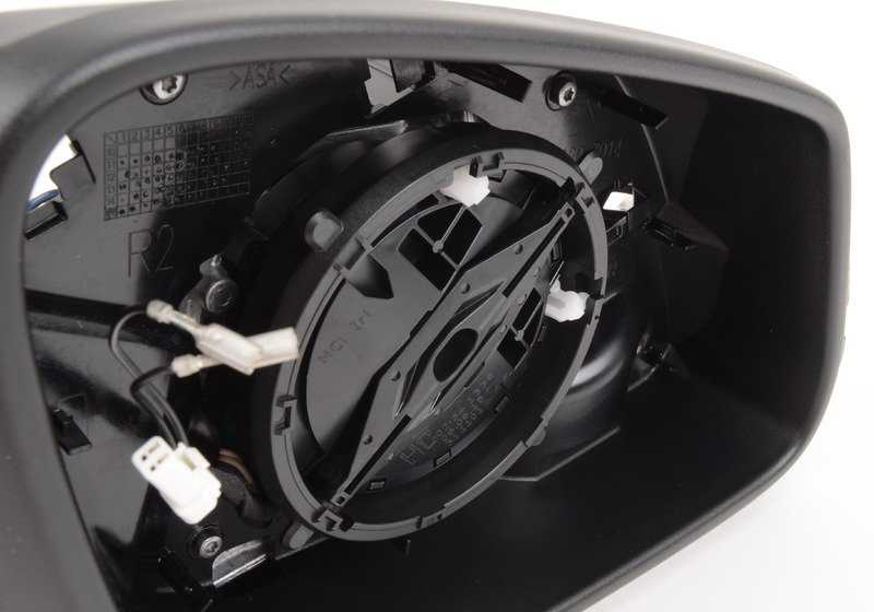 Espejo retrovisor derecho calefactado OEM 51167245136 para BMW F30, F31, F35. Original BMW.