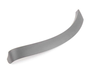 Extensión embellecedor paso de rueda delantero derecho OEM 51113418112 para BMW X3 E83 (modelos: 2.0d, 2.0i, 2.5i, 3.0d). Compatible con versiones manuales y automáticas. Original BMW.