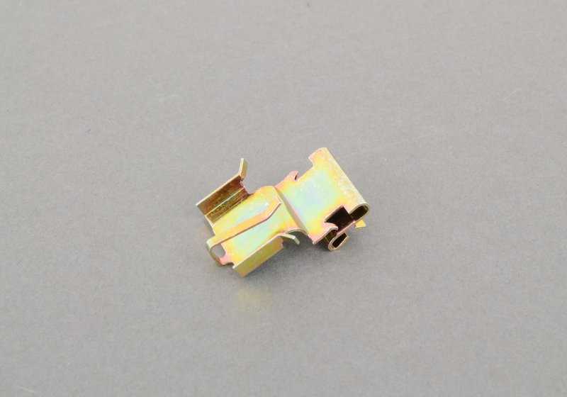 Clip de cierre OEM 51211925899 para BMW E21, E12, E28, E23. Original BMW.