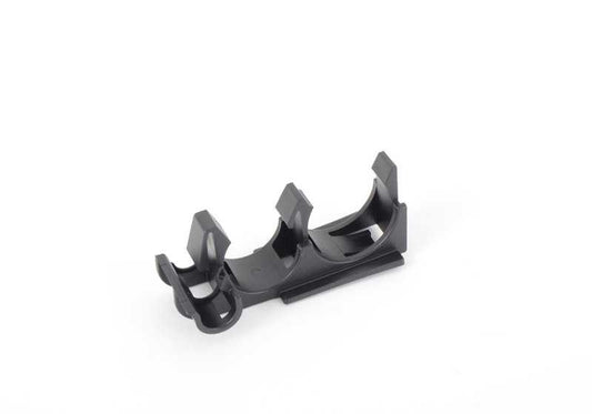 Soporte tubo refrigerante OEM 12527591948 para BMW F87, F30, F34, F32, F33, F10, F11, F01, F02, E84, F25. Original BMW.