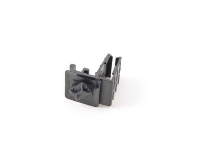 Soporte conector eléctrico negro OEM 61138365568 para BMW E87, E88, F20, F21, E36, E46, E90, E91, E92, E93, E39, F07, F10, F11, F06, F12, F13, E38, E65, E66, F01, F02, F04, E84, E83, F25, E53, Z3, E89, E52. Original BMW.