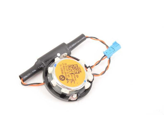 Akutes Systemlautsprecher Top-HIFI-System für BMW 5 F07-Serie, F07N-Serie 7 F01, F01N, F02, F02N, F04 X4 F26 X5 E70, E70N, F15, F85 X6 E71, E72, F16, F86 Z4 E89 (OEM 6513927839). Original BMW.