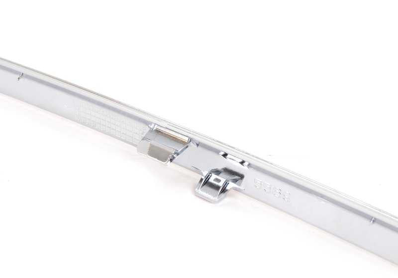 Moldura embellecedora OEM 51127308842 para BMW F34. Original BMW.