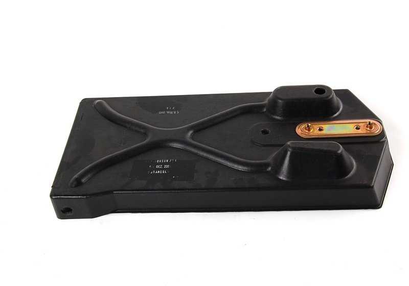 Soporte de batería OEM 51711922158 para BMW E30. Original BMW.
