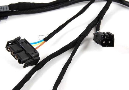 Cable de reparación para portón trasero derecho para BMW E34 (OEM 61108365702). Original BMW.