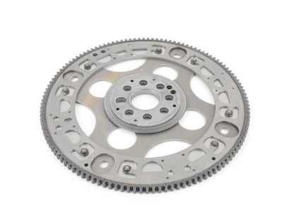Volante motor automático OEM 11227788746 para BMW E90, E90N, E91, E91N, E92, E92N, E93, E60, E60N, E61, E61N, E63N, E64N, E65, E66, E83, E83N, E53, E70, E70N, E71. Original BMW.