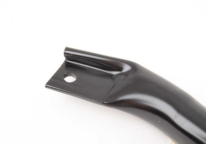 Tubo transversal OEM 24701138425 para BMW Serie 3 E36 (320i, 325i) con cambio automático. Compatible con modelos fabricados entre 1990 y 1995. Pieza original BMW.