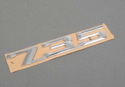 Emblema pegado trasero para BMW Serie 7 E38 (OEM 51148136271). Original BMW