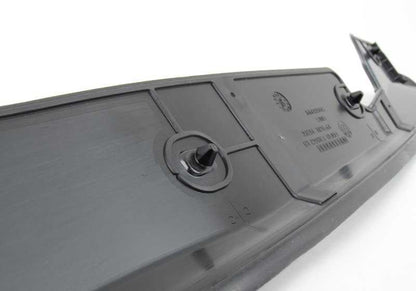 Goma de junta puerta delantera izquierda OEM 51767349643 para BMW X1 F48 (todos los modelos: 18i, 20i, xDrive20d, xDrive25i, sDrive16d). Original BMW.
