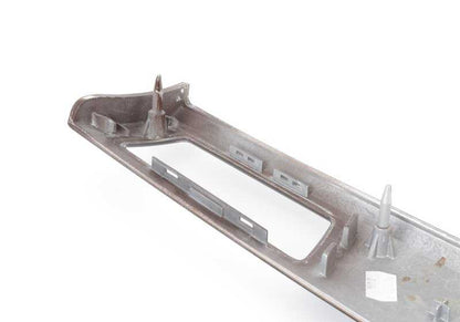 Moldura salpicadero derecha madera nogal OEM 51456985540 para BMW E90, E91, E92, E93. Acabado madera de raíz de nogal. Original BMW.