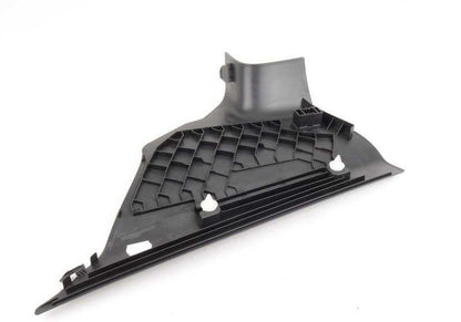 Embellecedor lateral izquierdo (C-Säule) OEM 51438046489 para BMW Serie 1 Coupé E82. Original BMW.