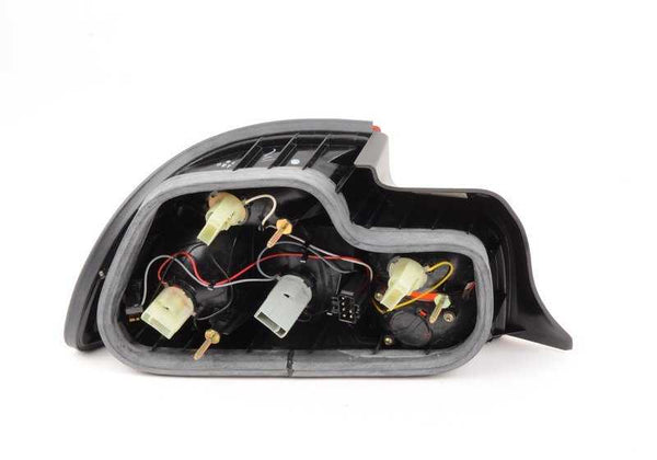 Piloto trasero derecho OEM 63218399604 para BMW E36 (todas las versiones) y BMW Z3 (todos los modelos). Original BMW.