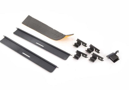 Moldura lateral izquierda OEM 51138214113 para BMW Serie 5 E39 (1995-2003). Original BMW.