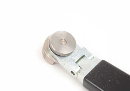 Extractor OEM 83302153002 para BMW {E30, E31, E32, E34, E36, E38, E39, E46, E60, E61, E65, E66, E70, E71, E81, E82, E83, E84, E85, E87, E88, E90, E91, E92, E93, F01, F02, F10, F11, F12, F13, F20, F25, F30, F31, F32, F34, F36, G01, G11, G12, G30}. Ori