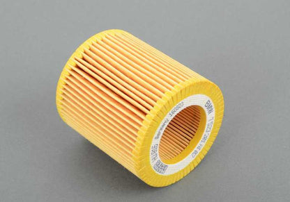 Linha de valor de inspeção II OEM 88002336355 para BMW E60, E60N, E61, E61N, E63, E63N, E64, E64N. Inclui filtro de óleo, velas de ignição, filtro de ar e microfiltros. BMW original.