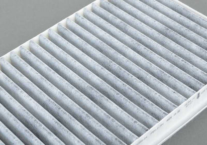Linha de valor de inspeção II OEM 88002336355 para BMW E60, E60N, E61, E61N, E63, E63N, E64, E64N. Inclui filtro de óleo, velas de ignição, filtro de ar e microfiltros. BMW original.