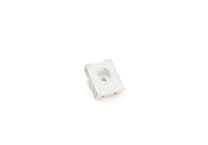 Self -adjustable clip nut 51123413810 for BMW E83 and E83N. Original BMW piece. Ideal for safe bodies and aerodynamic kits.