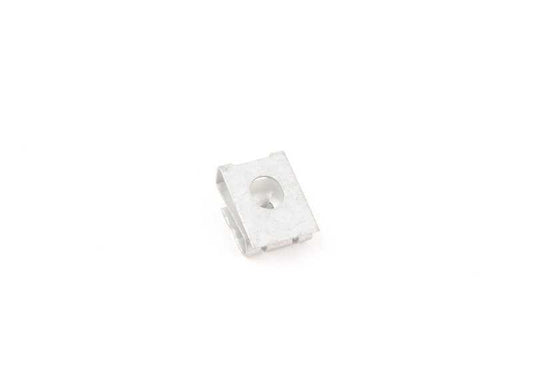 Tuerca clip autoajustable OEM 51123413810 para BMW E83 y E83N. Pieza original BMW. Ideal para fijaciones seguras en carrocería y kits aerodinámicos.