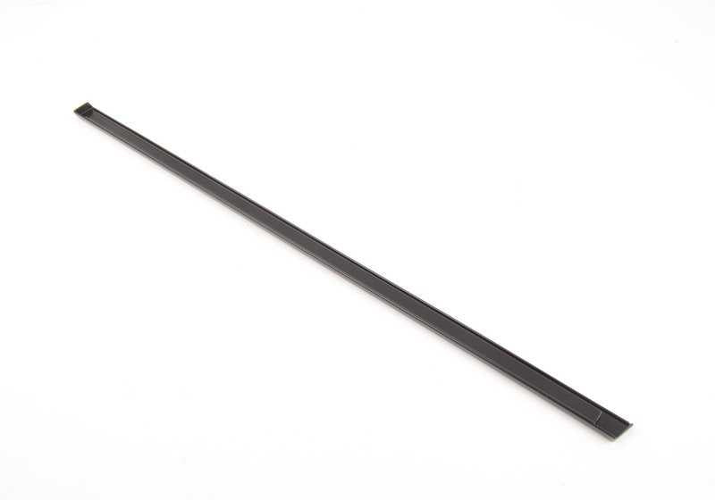 Moldura lateral derecha OEM 51131961794 para BMW E30. Original BMW.
