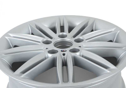 Llantas de aleación OEM 36118036937 diseño M Doble Radio 207 17" para BMW E81, E82, E87, E88. Plata, original BMW. Compatibles con modelos 116d, 116i. Incluye tapa central y tornillos.