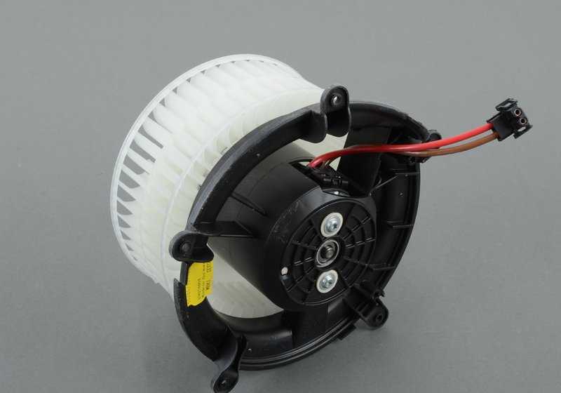 Ventilador para BMW Serie 7 E65, E66 (OEM 64116913401). Original BMW