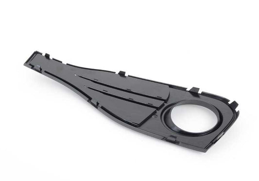Rejilla izquierda cerrada OEM 51117309623 para BMW F32, F33, F36. Compatible con versiones Luxury Line. Pieza original BMW.